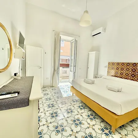 Apartamento Camerelle 7, Domus Letteraria