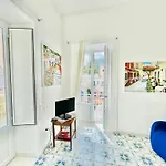 Camerelle 7, Domus Letteraria 아파트 *