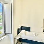 Camerelle 7, Domus Letteraria 아파트 *