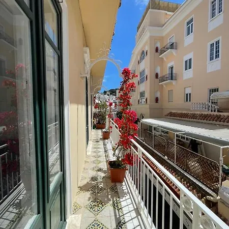 Camerelle 7, Domus Letteraria