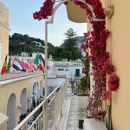 Camerelle 7, Domus Letteraria Apartamento *