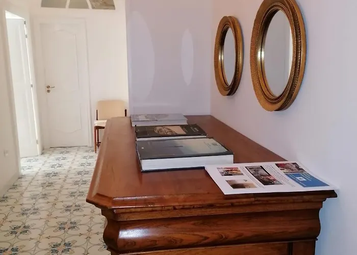 Camerelle 7, Domus Letteraria Appartement *